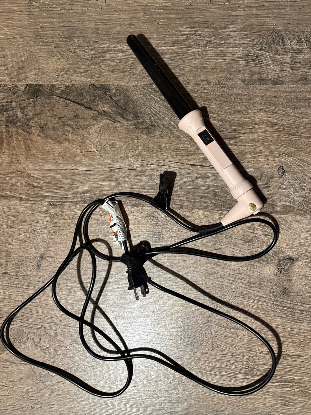Pink Two-Barrel Curling Wand With Thermic Glove